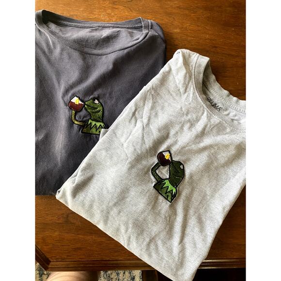 Sips tea meme embroidered shirt -Repurposed tee- Unisex Large - Picture 5 of 5